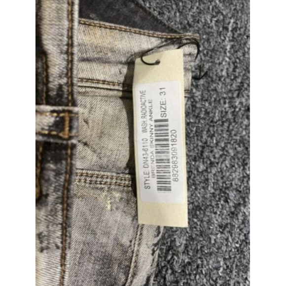 David Khan Women Jeans 31x33 Radioactive Brenda Skinny Ankle Denim Metallic Gold - Picture 5 of 8